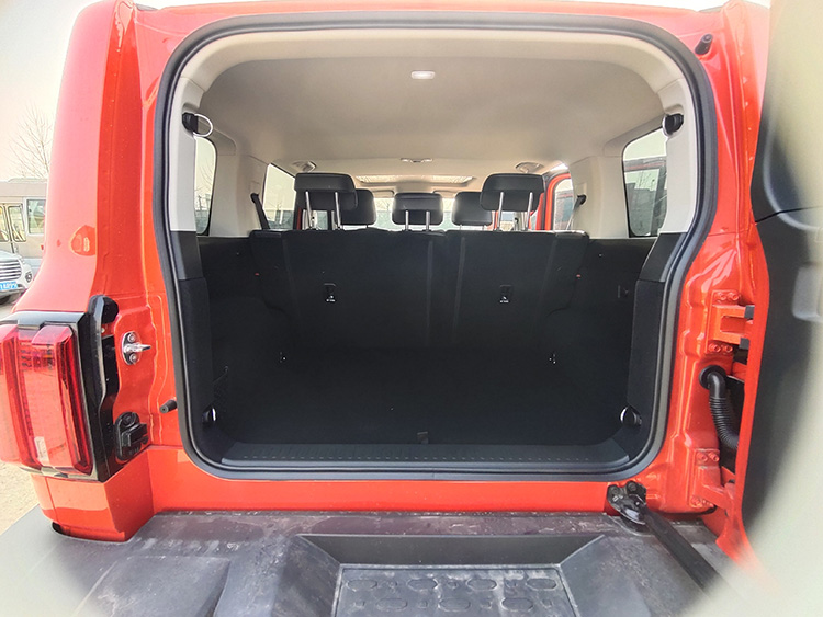 成都越野車租賃價格 成都越野車租賃價格